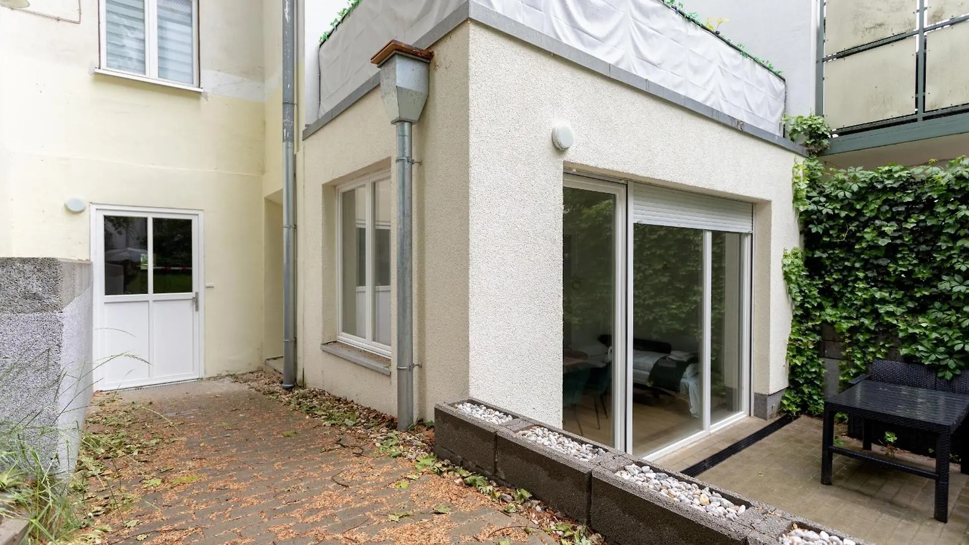 Global Living - Design Apartment I Central I Beamer I Kitchen I Terrace I Berlin