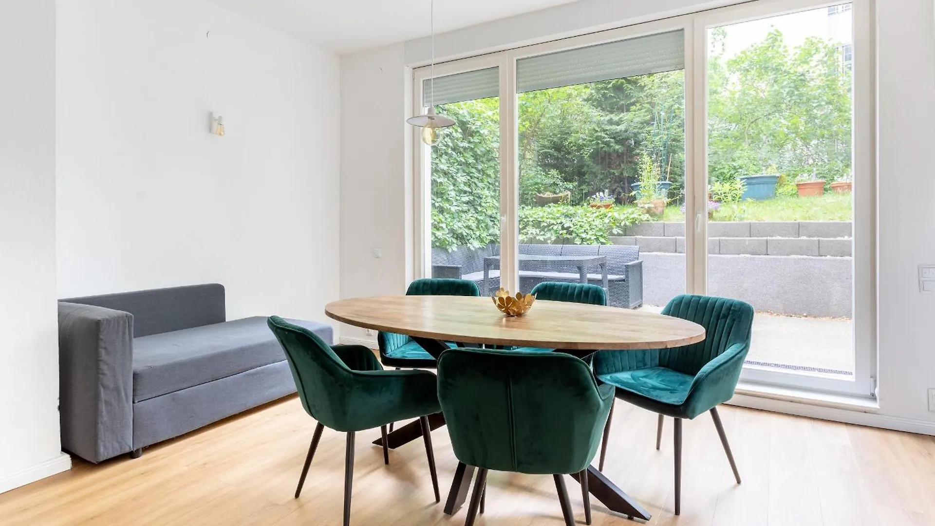 Global Living - Design Apartment I Central I Beamer I Kitchen I Terrace I Berlin