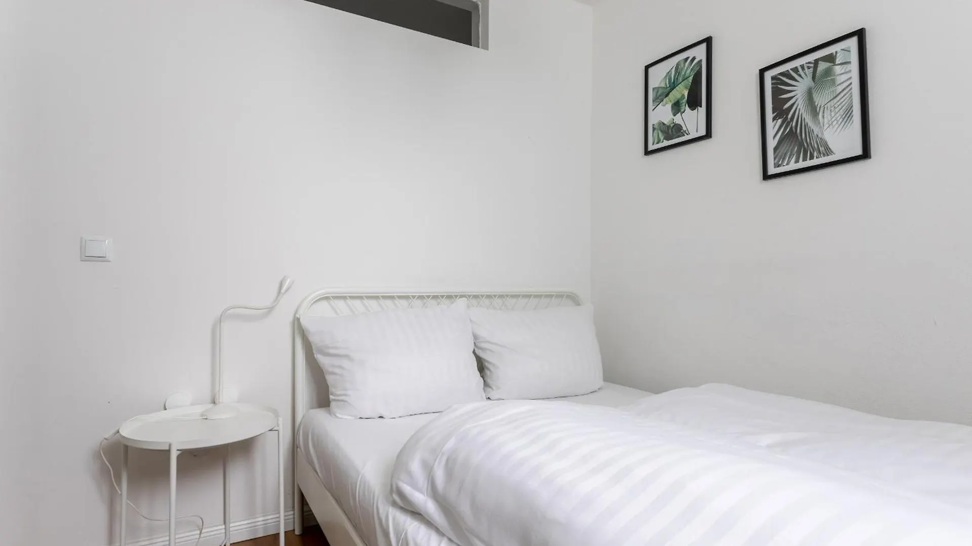 Global Living - Design Apartment I Central I Beamer I Kitchen I Terrace I 베를린 0*,
